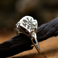 Somber Gothic Style Ring